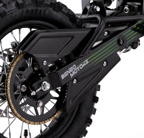 Odolný chránič řetězu a posílený setrvačník