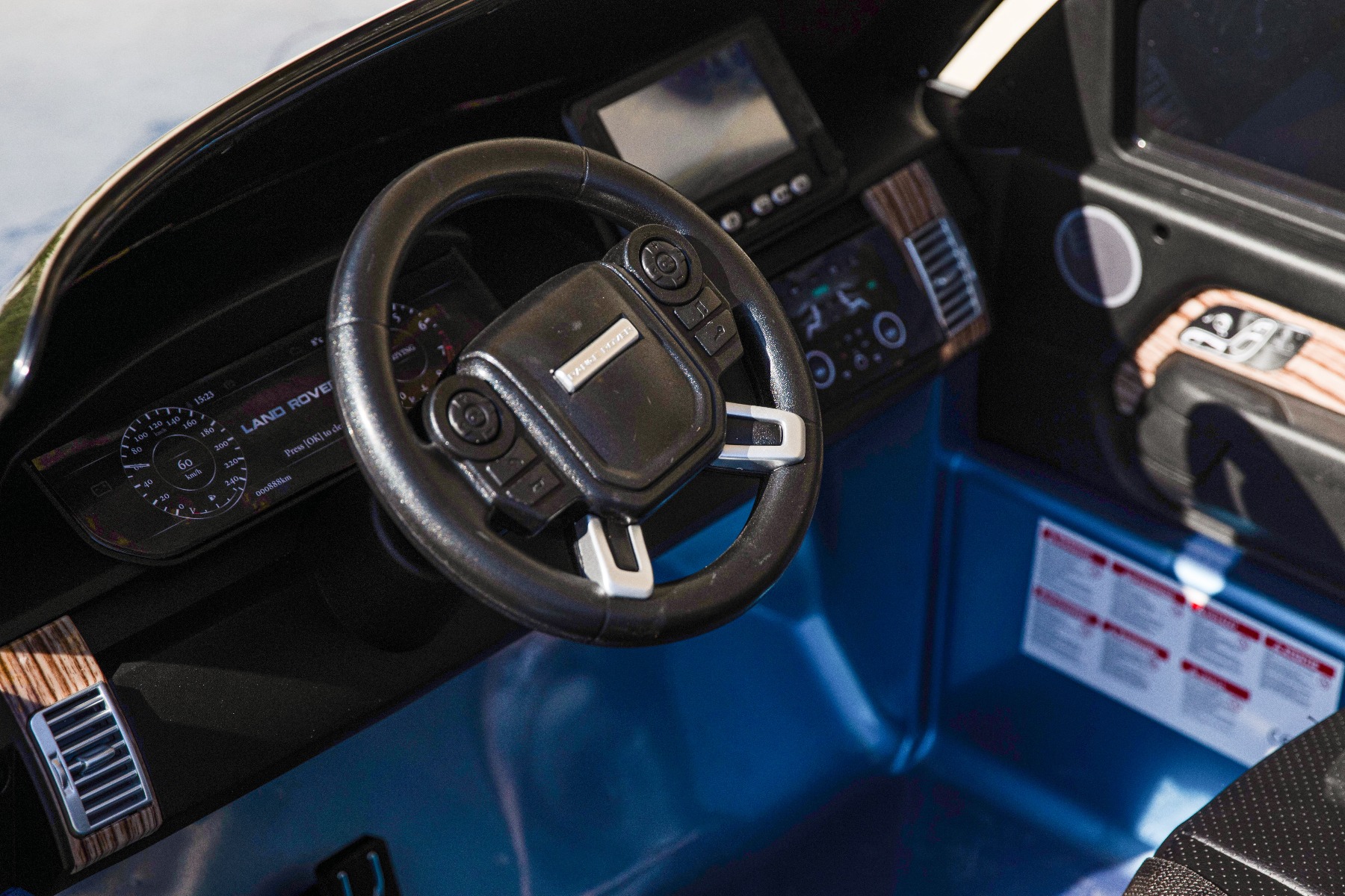 Multifunkční volant
