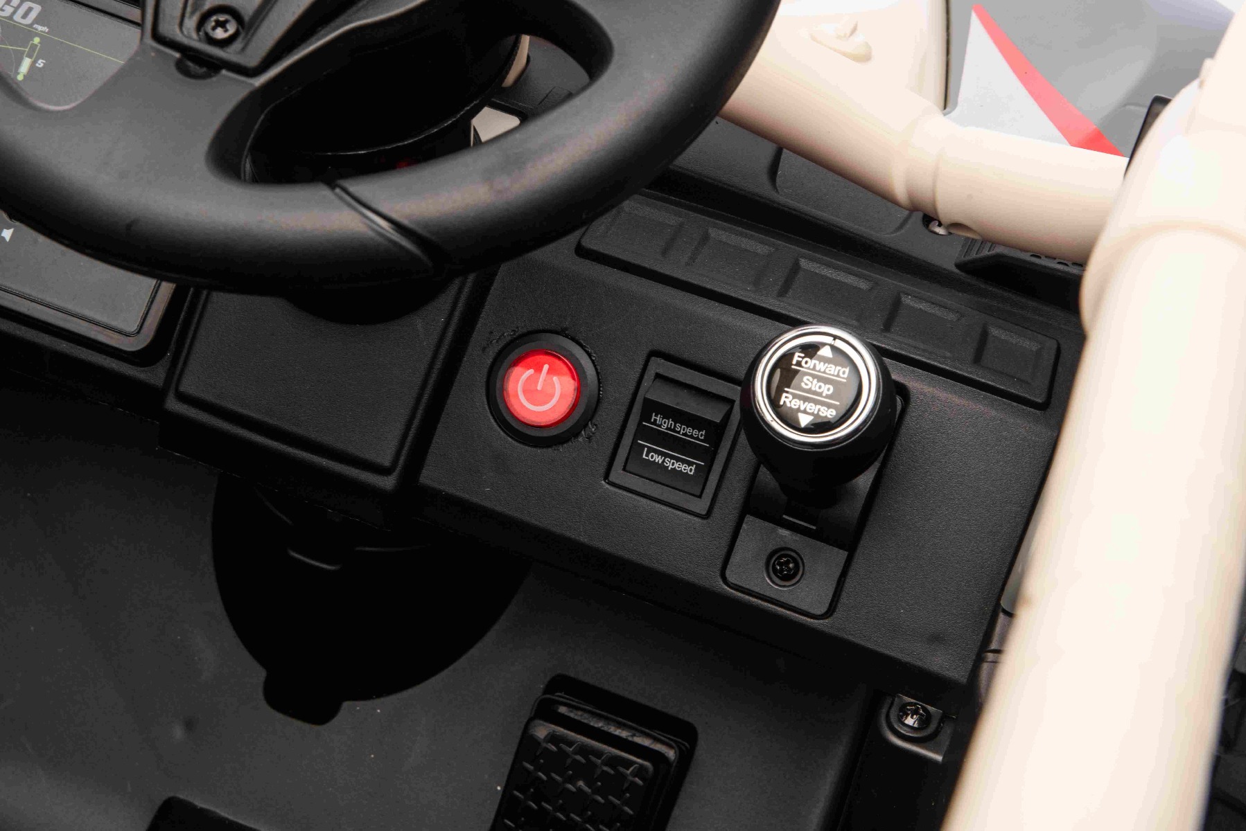 Páka směru jízdy, přepínač rychlostí