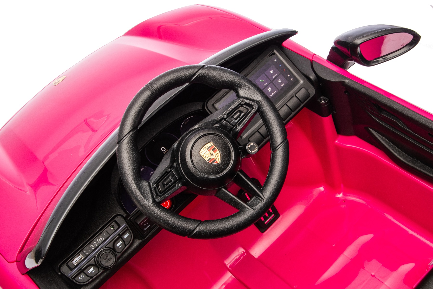 Multifunkční volant a palubka