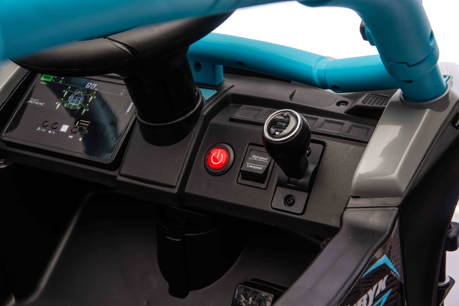 Páka směru jízdy, přepínač rychlostí